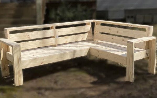 Garden Benches & Seating Arrangements